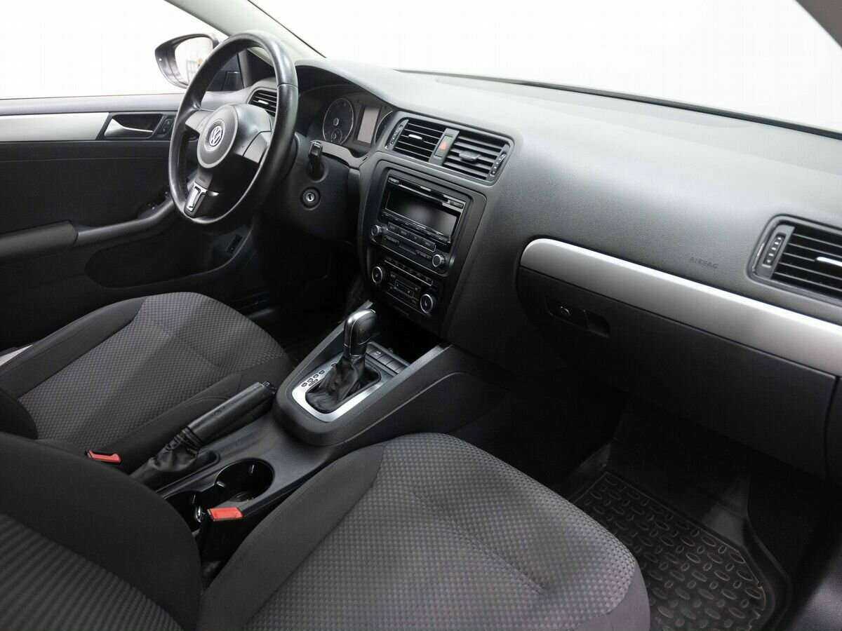 Купить Volkswagen Jetta, 2012, 228 632 км.. Фото: #9
