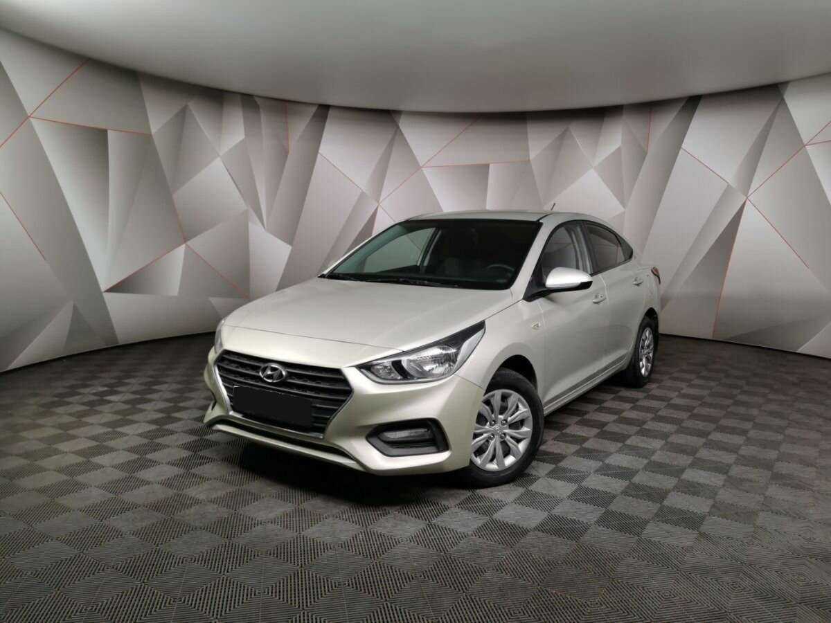 Купить Hyundai Solaris, 2017, 108 077 км.. Фото: #0