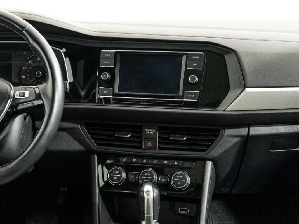 Купить Volkswagen Jetta, 2018, 20 691 км.. Фото: #13