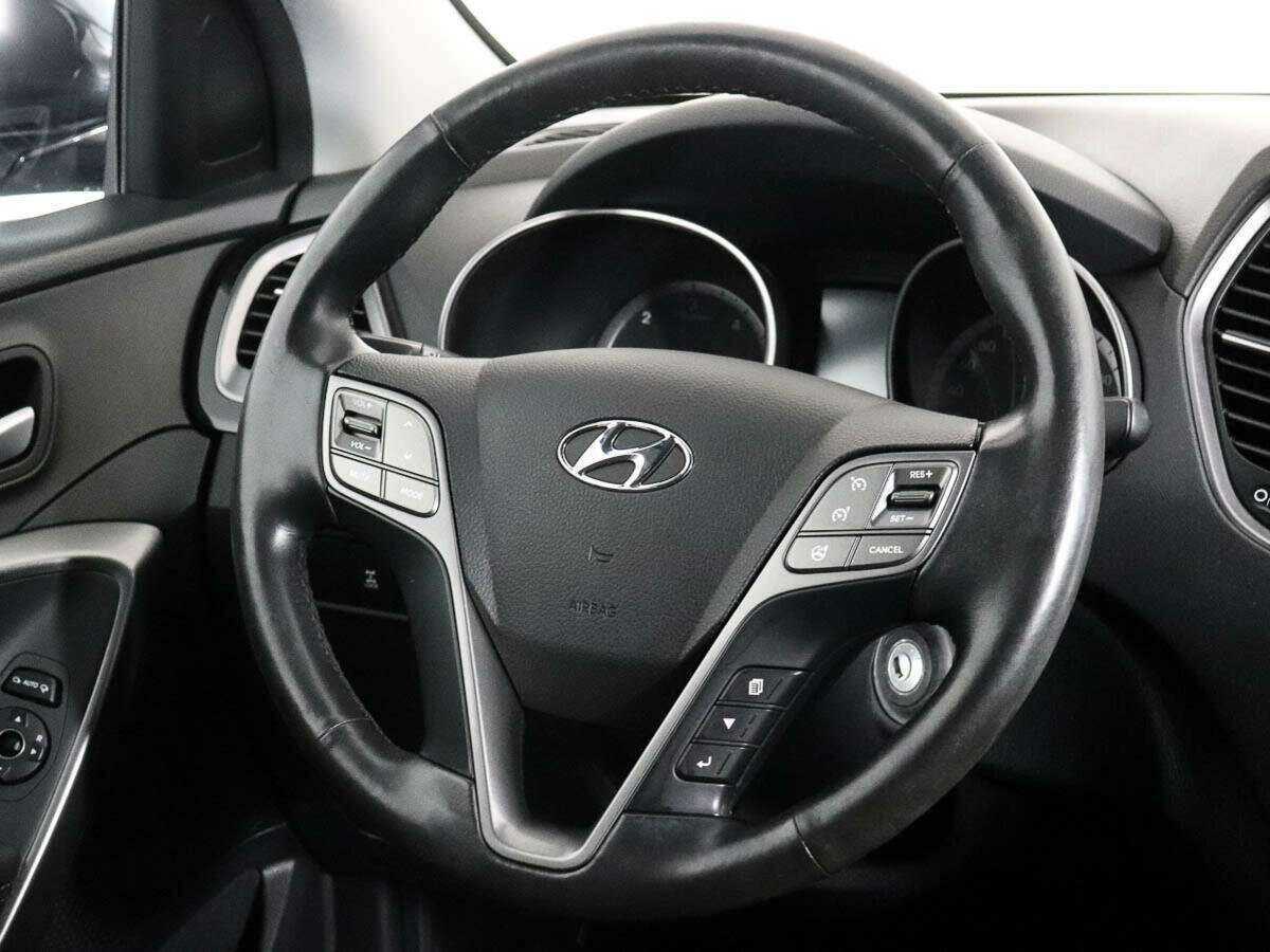 Купить Hyundai Santa Fe, 2015, 68 438 км.. Фото: #11