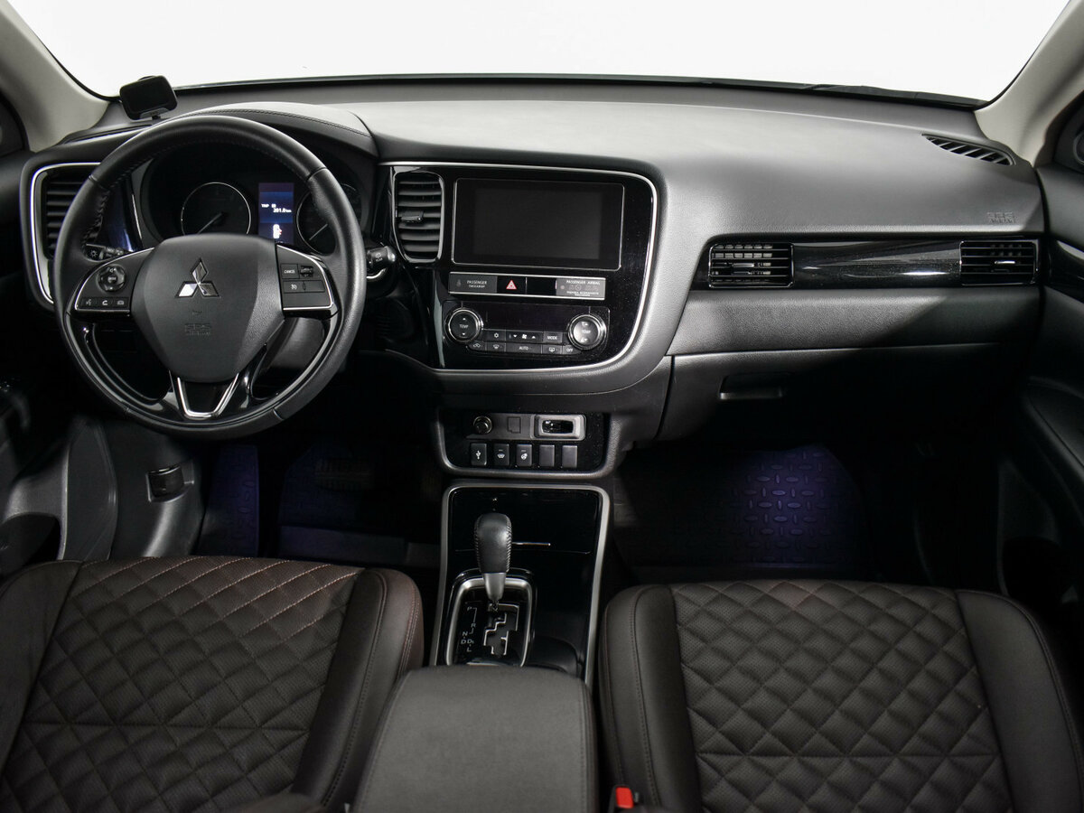 Купить Mitsubishi Outlander, 2019, 70 374 км.. Фото: #9
