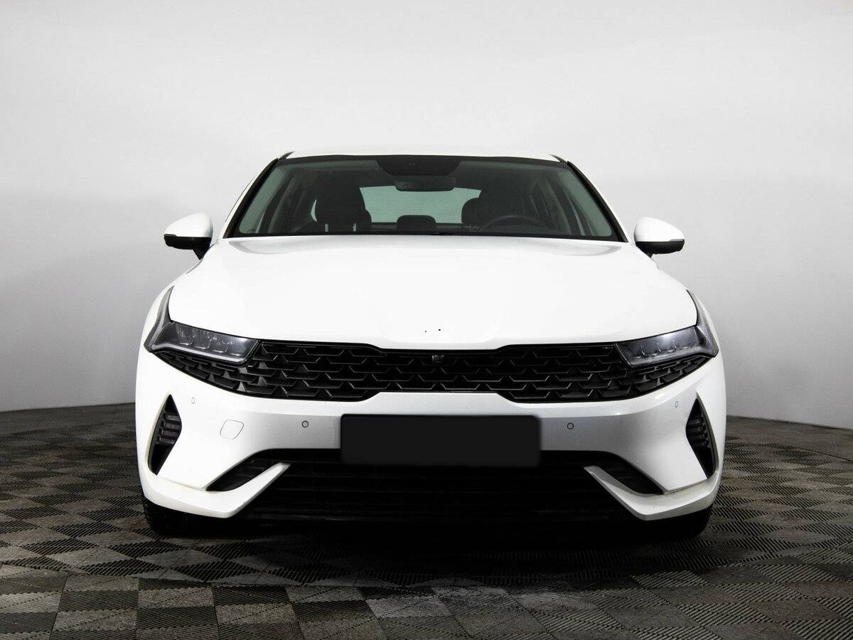 Купить Kia K5, 2022, 124 937 км.. Фото: #1