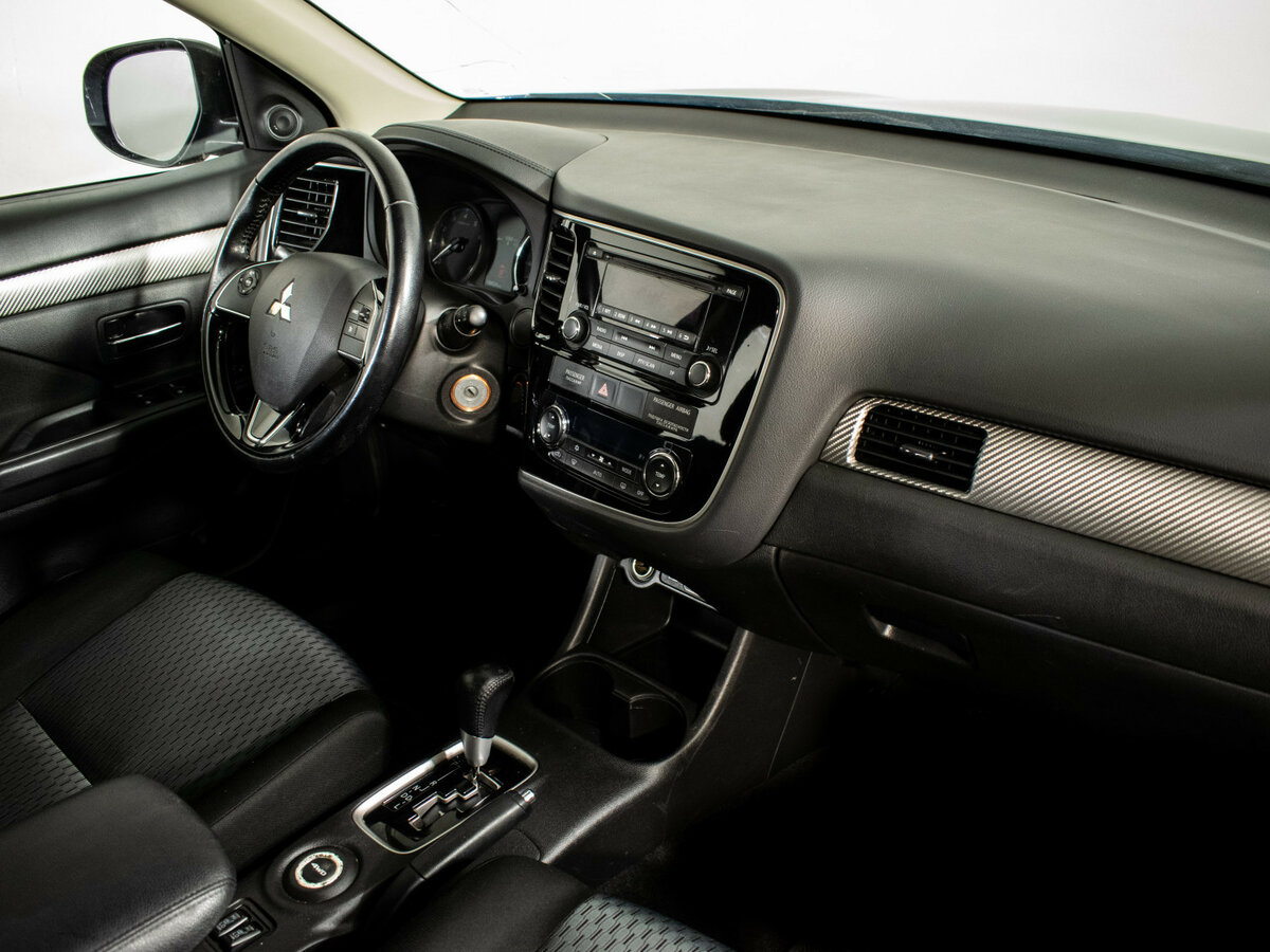 Купить Mitsubishi Outlander, 2015, 108 019 км.. Фото: #9