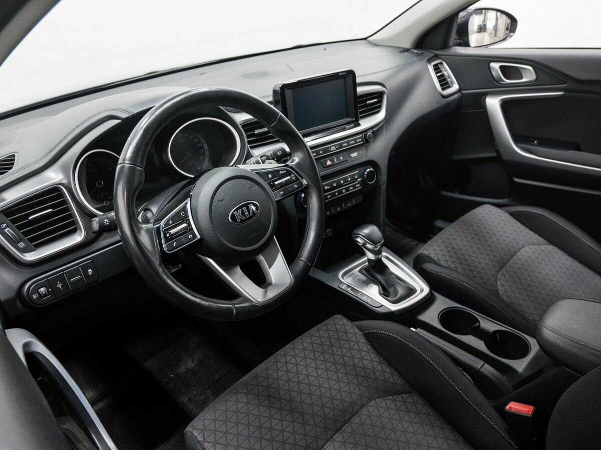 Купить Kia Ceed, 2019, 93 000 км.. Фото: #13
