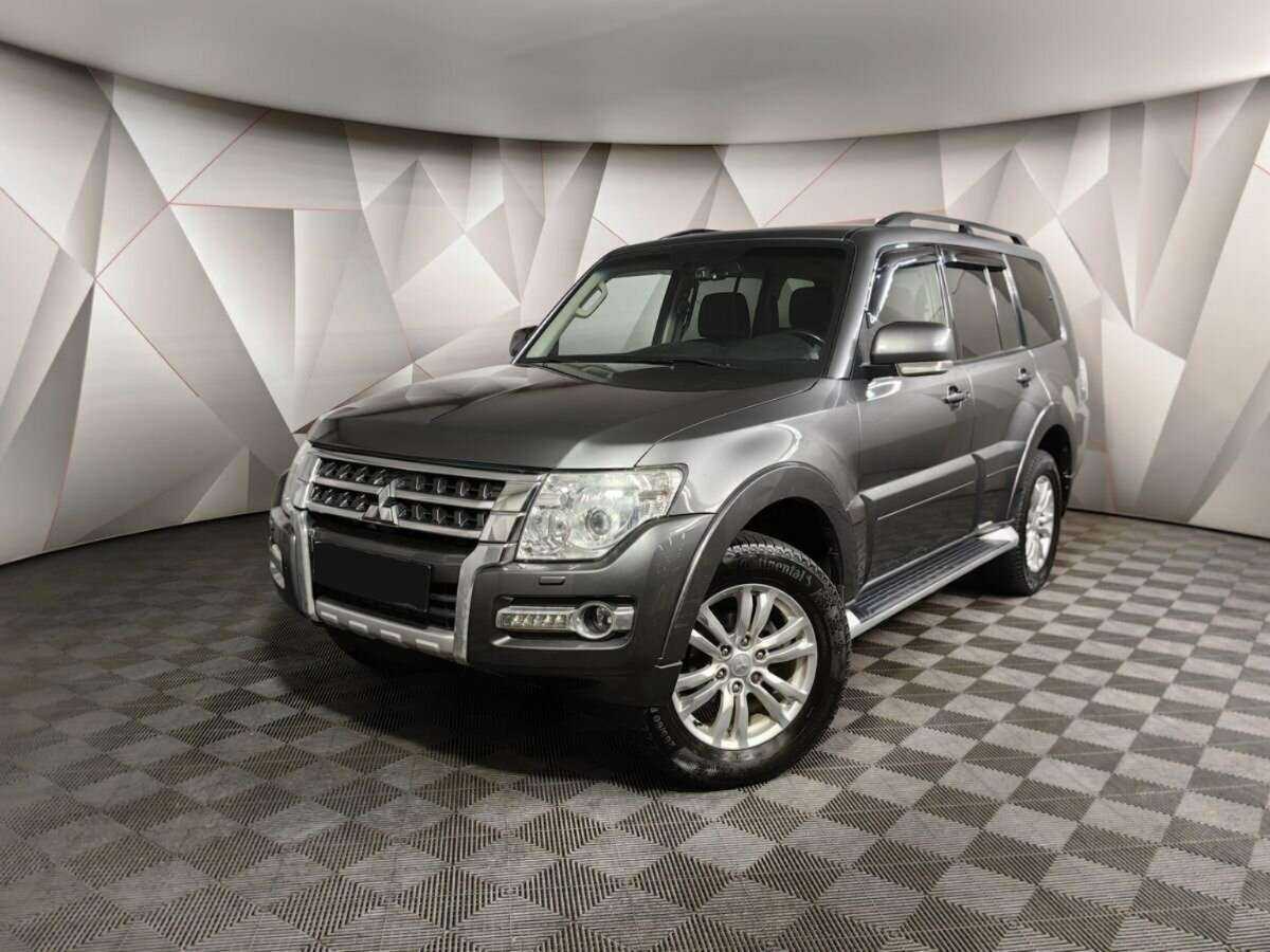 Купить Mitsubishi Pajero, 2015, 94 610 км.. Фото: #0