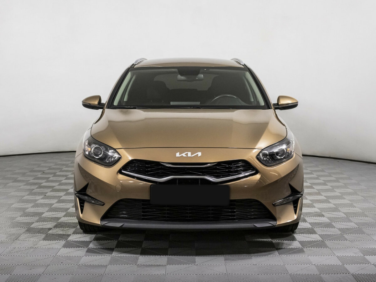 Купить Kia Ceed, 2022, 41 361 км.. Фото: #1
