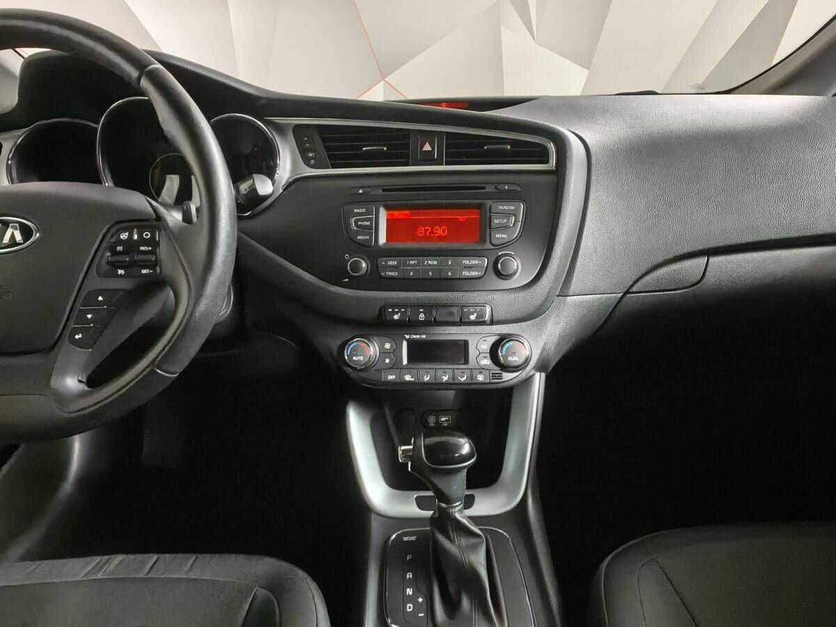 Купить Kia Ceed, 2015, 95 291 км.. Фото: #10