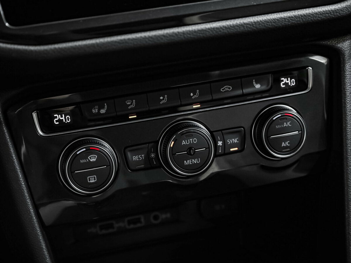 Купить Volkswagen Tiguan, 2019, 124 000 км.. Фото: #14