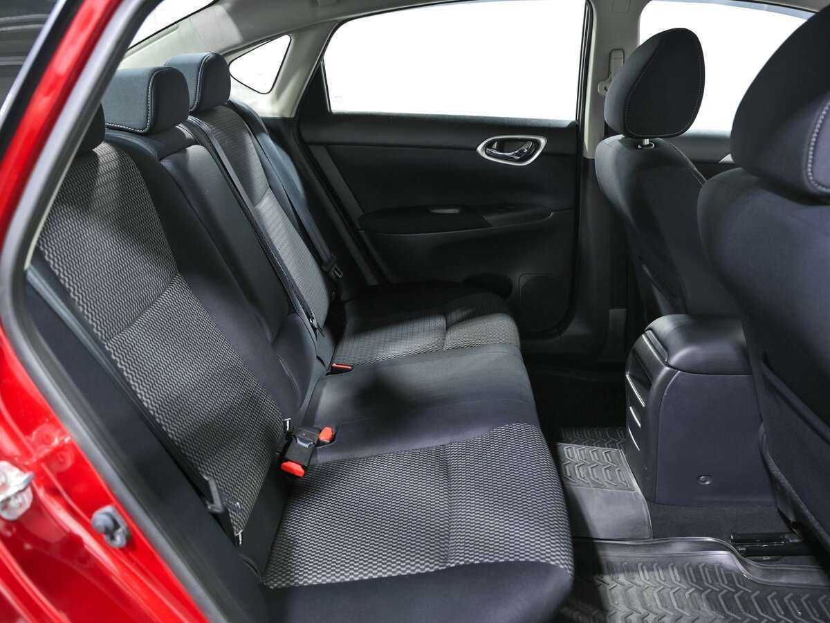 Купить Nissan Sentra, 2015, 90 568 км.. Фото: #14