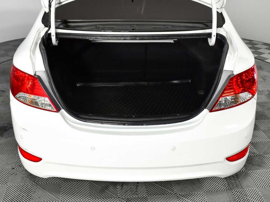 Купить Hyundai Solaris, 2013, 109 906 км.. Фото: #14
