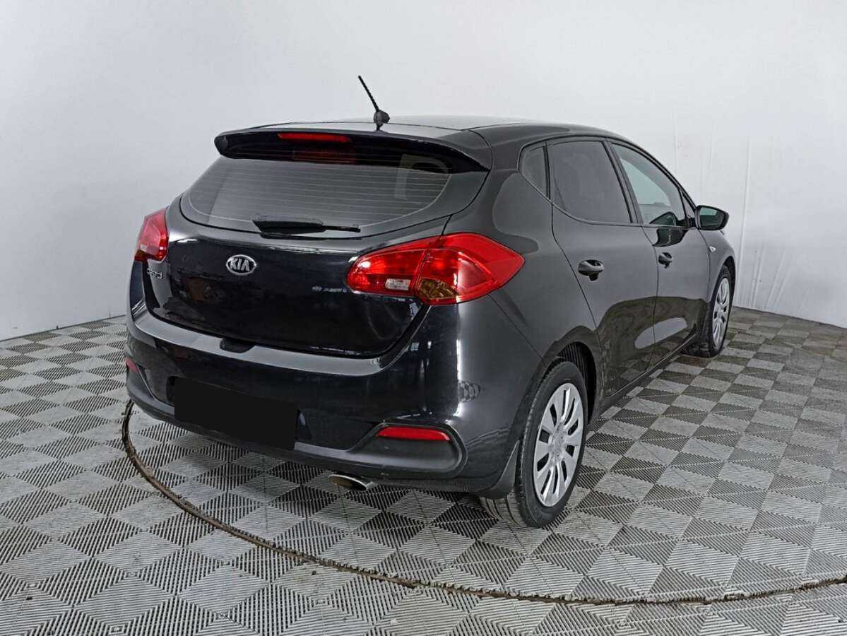 Купить Kia Ceed, 2012, 151 082 км.. Фото: #4