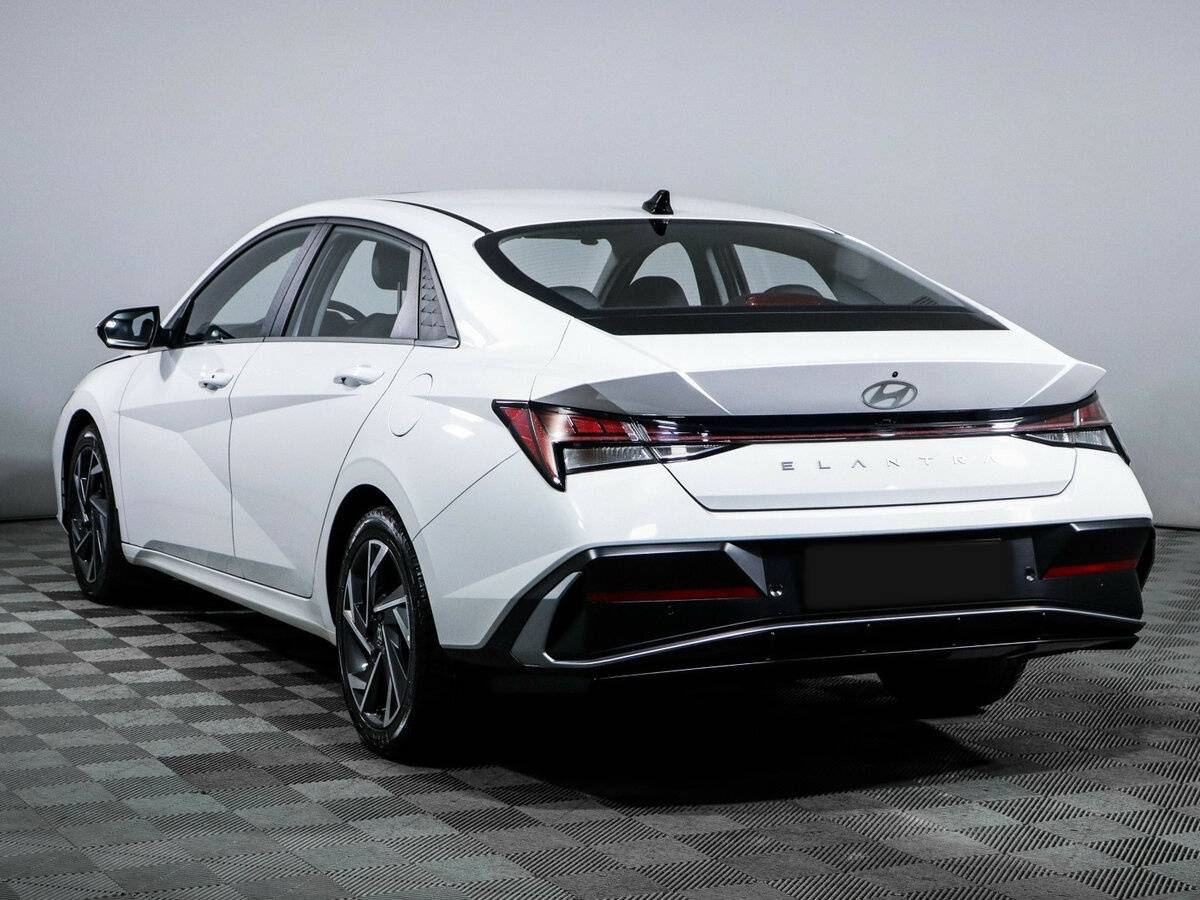 Купить Hyundai Elantra, 2023, 7 800 км.. Фото: #6