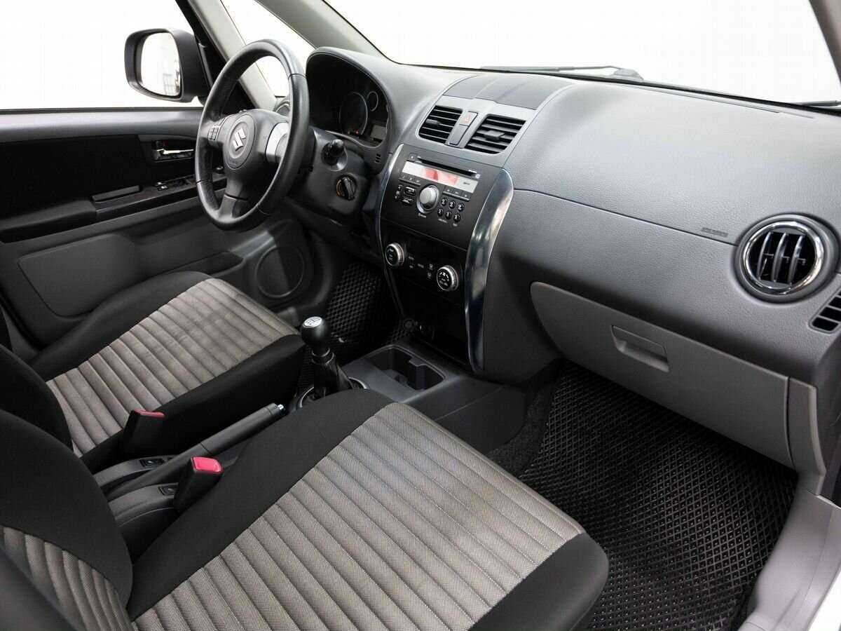 Купить Suzuki SX4, 2013, 50 751 км.. Фото: #9