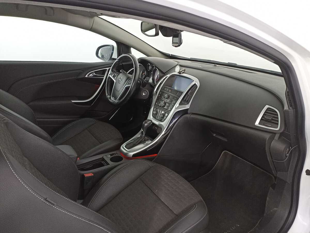 Купить Opel Astra, 2013, 116 229 км.. Фото: #9