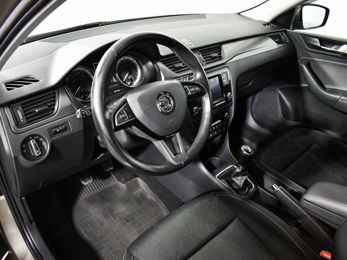 Купить Skoda Rapid, 2019, 189 228 км.. Фото: #8