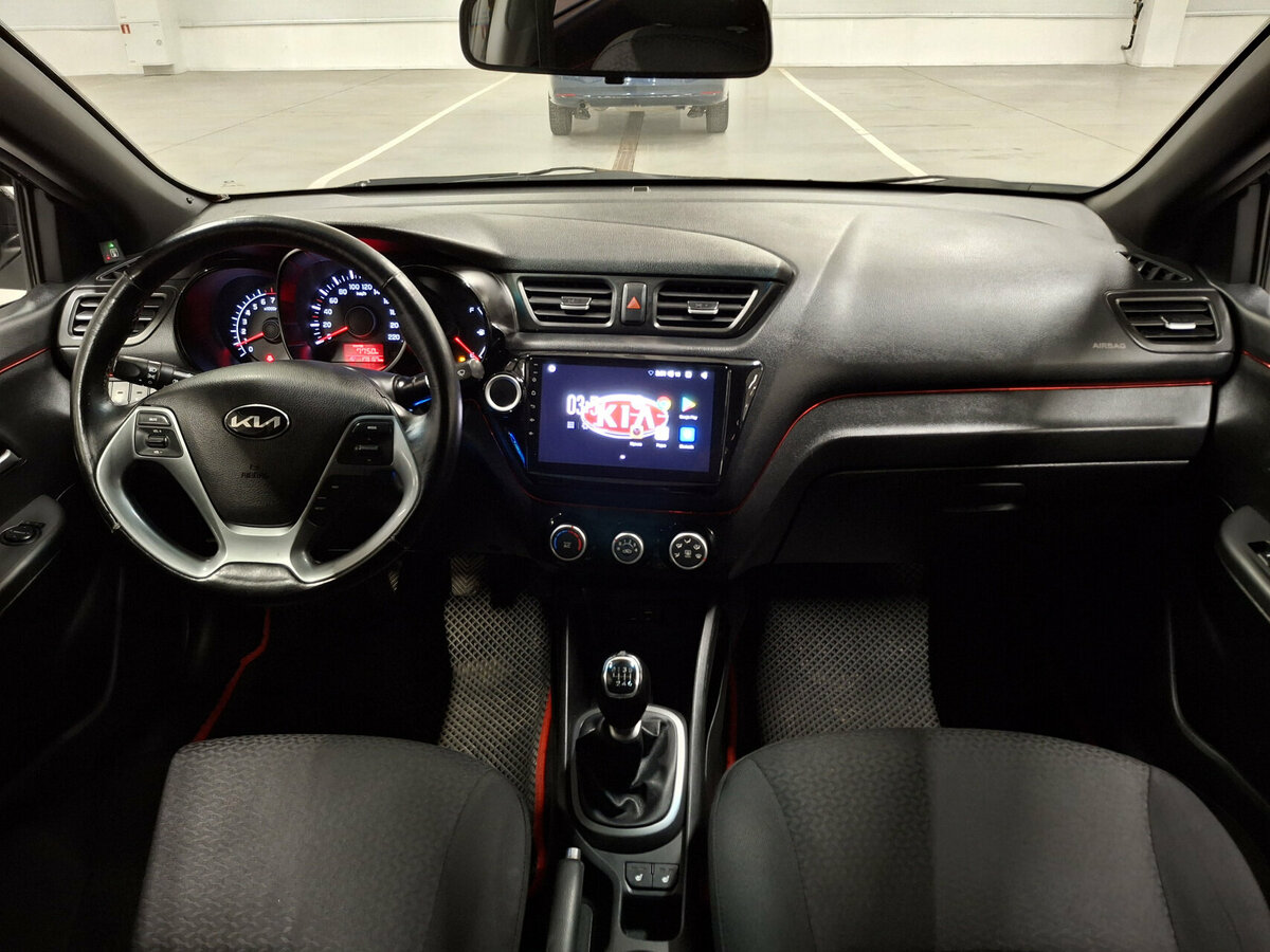 Купить Kia Rio, 2016, 179 131 км.. Фото: #13