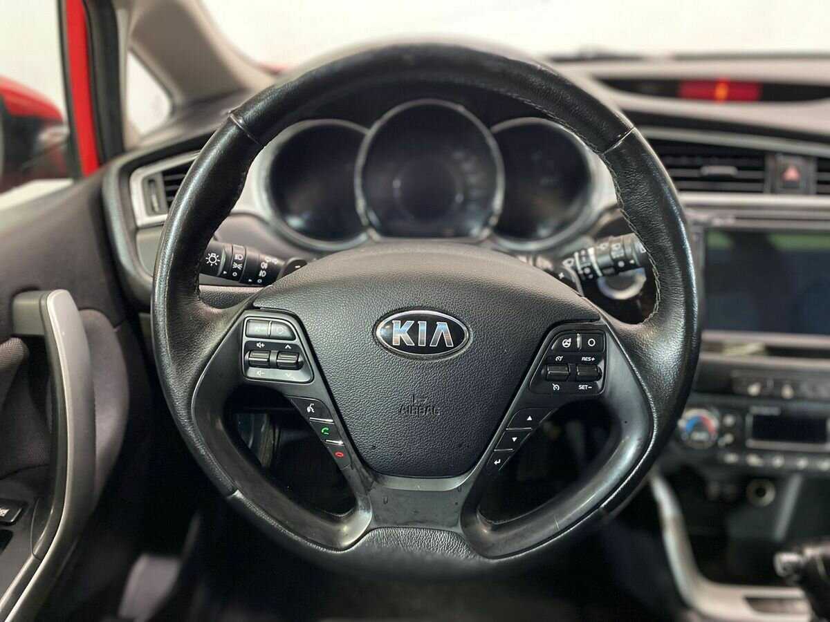 Купить Kia Ceed, 2016, 156 814 км.. Фото: #12