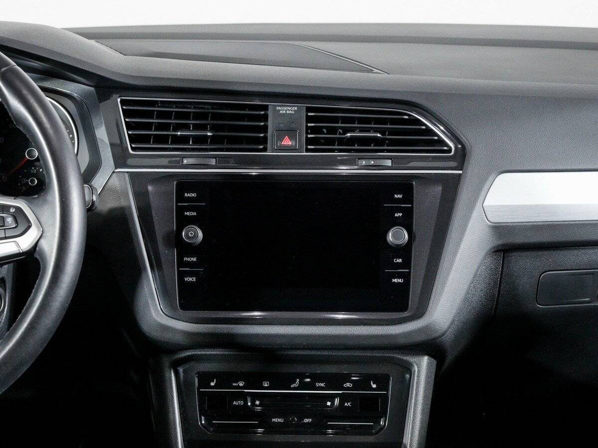 Купить Volkswagen Tiguan, 2021, 21 000 км.. Фото: #12
