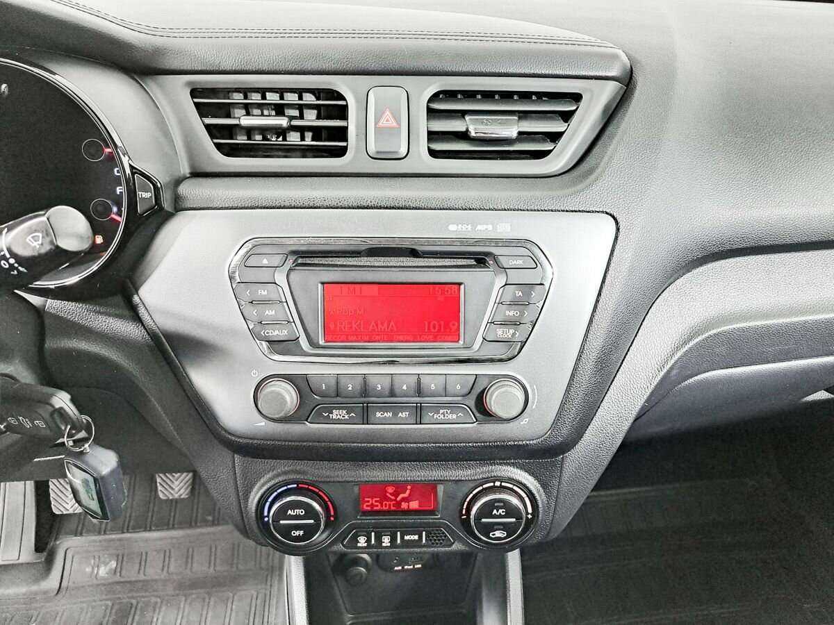 Купить Kia Rio, 2013, 81 722 км.. Фото: #12