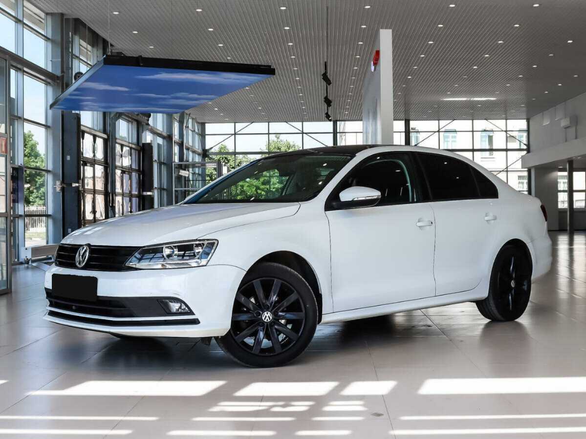 Купить Volkswagen Jetta, 2017, 87 032 км.. Посмотреть фото