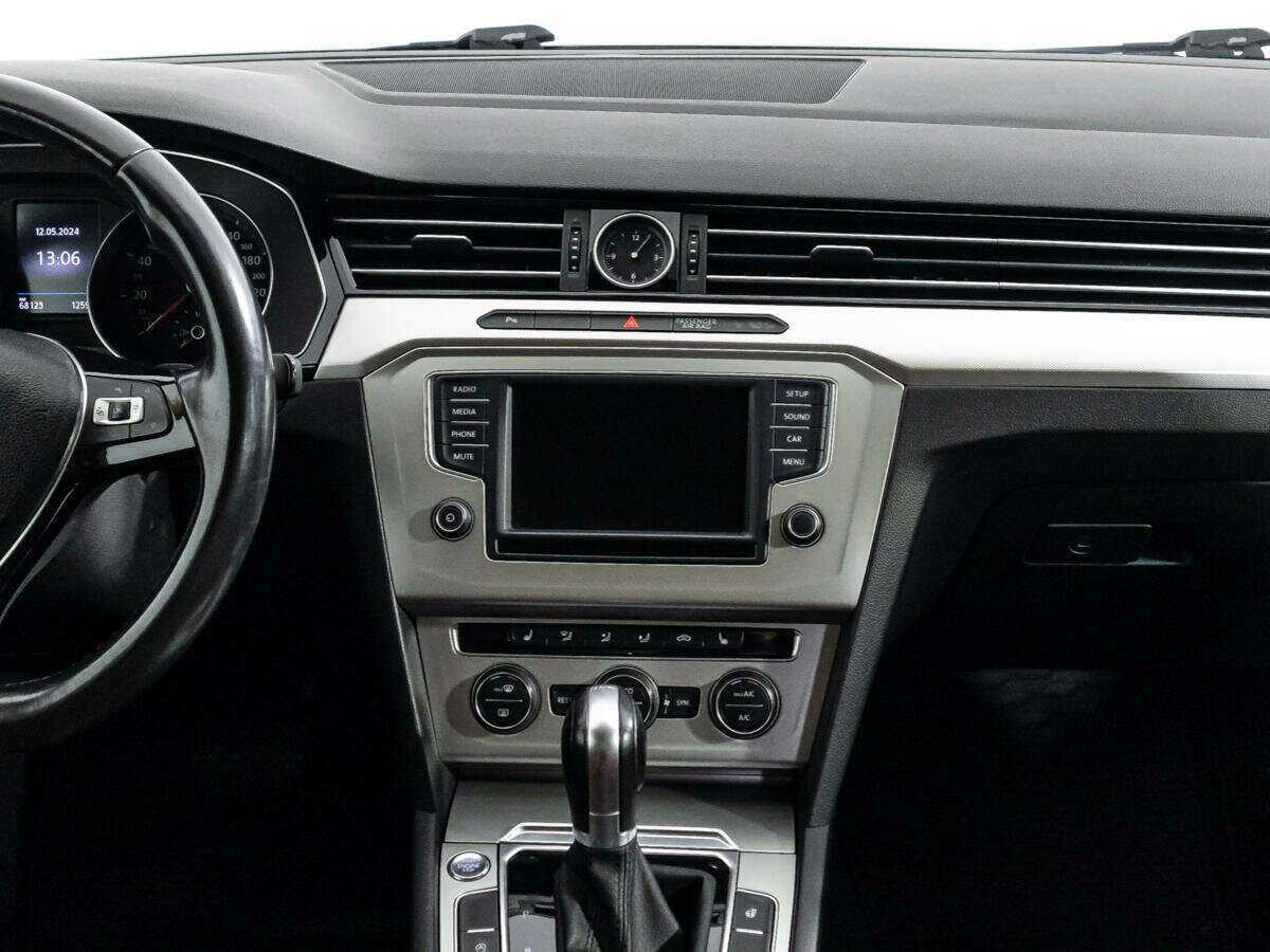 Купить Volkswagen Passat, 2017, 68 113 км.. Фото: #13