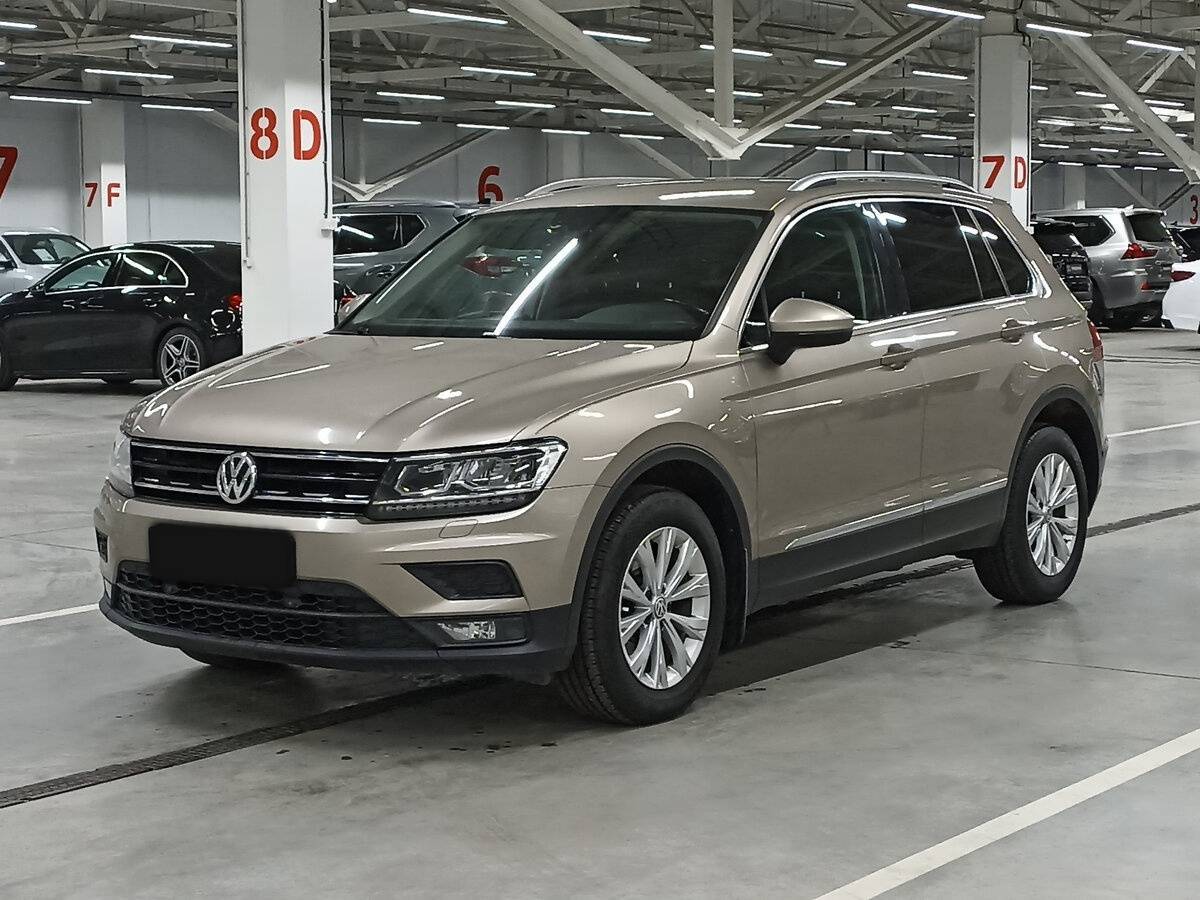 Купить Volkswagen Tiguan, 2017, 203 201 км.. Посмотреть фото