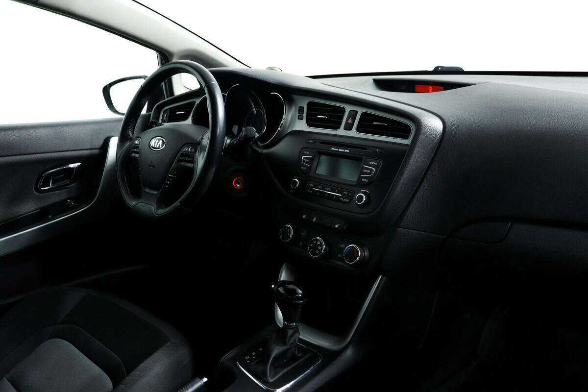 Купить Kia Ceed, 2014, 74 112 км.. Фото: #8