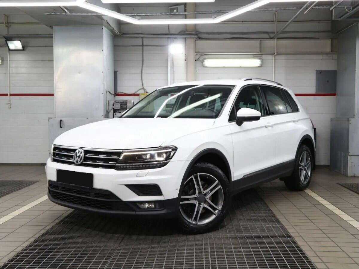 Купить Volkswagen Tiguan, 2018, 86 500 км.. Посмотреть фото