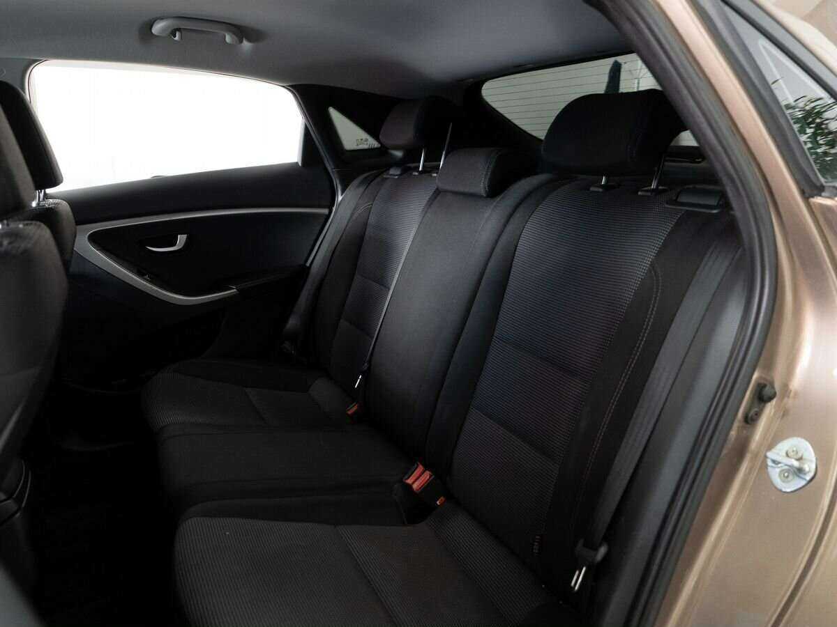 Купить Hyundai i30, 2013, 220 000 км.. Фото: #6