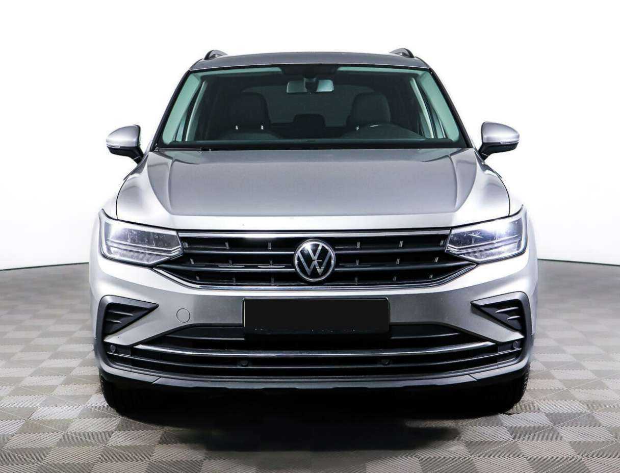 Купить Volkswagen Tiguan, 2020, 77 812 км.. Посмотреть фото