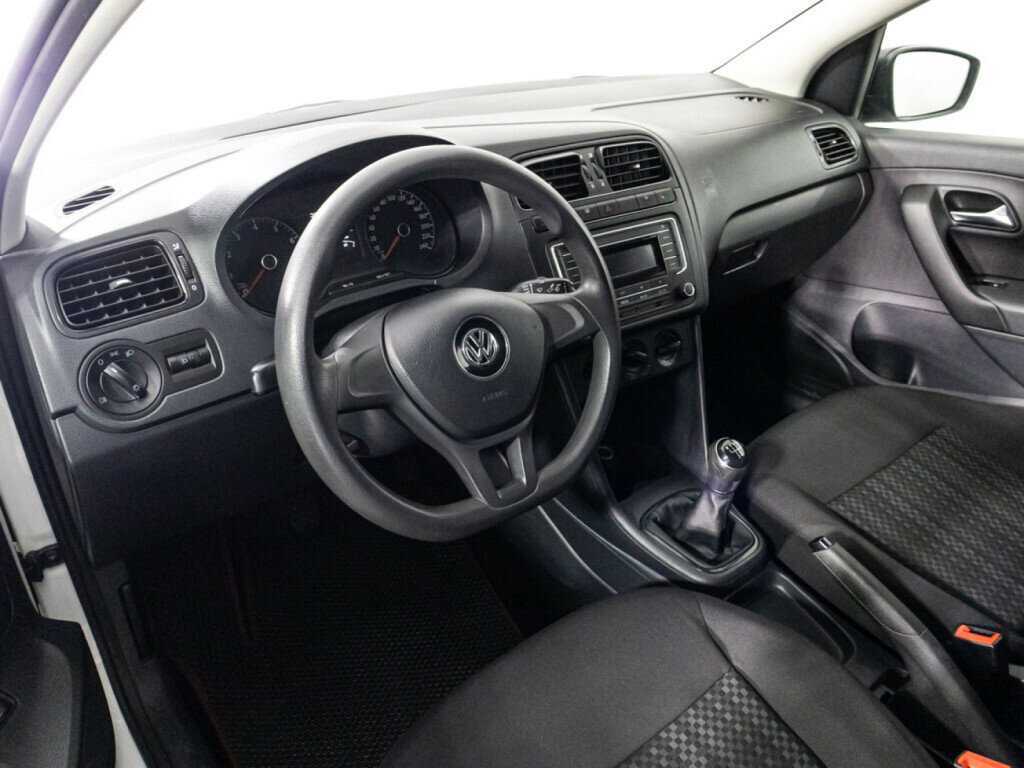 Купить Volkswagen Polo, 2016, 168 171 км.. Фото: #10