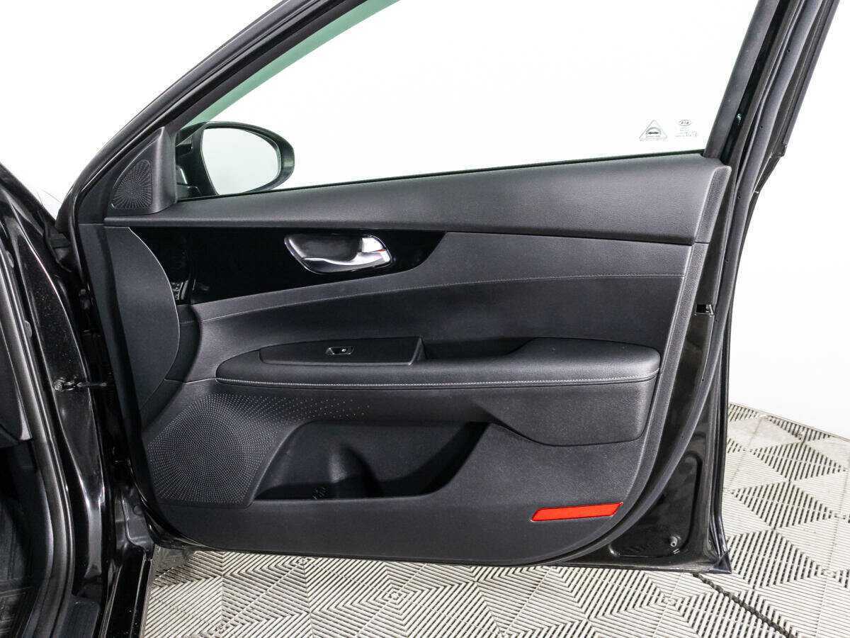 Купить Kia Cerato, 2021, 49 217 км.. Фото: #24