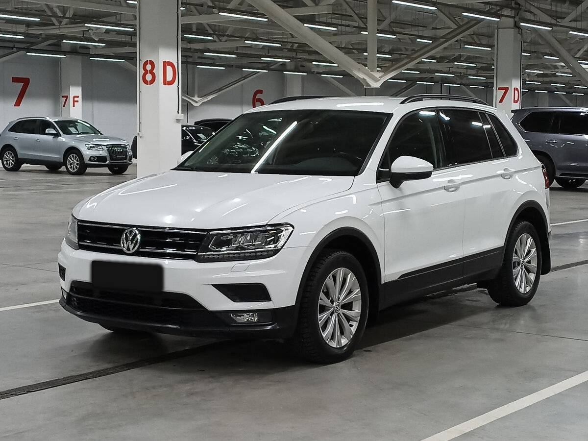 Купить Volkswagen Tiguan, 2019, 120 004 км.. Посмотреть фото