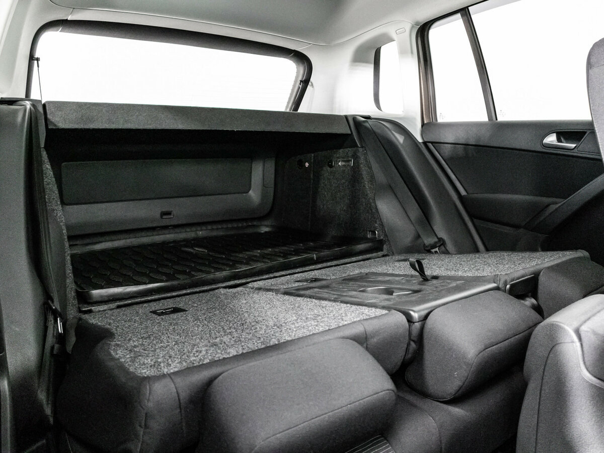 Купить Volkswagen Tiguan, 2014, 76 192 км.. Фото: #17