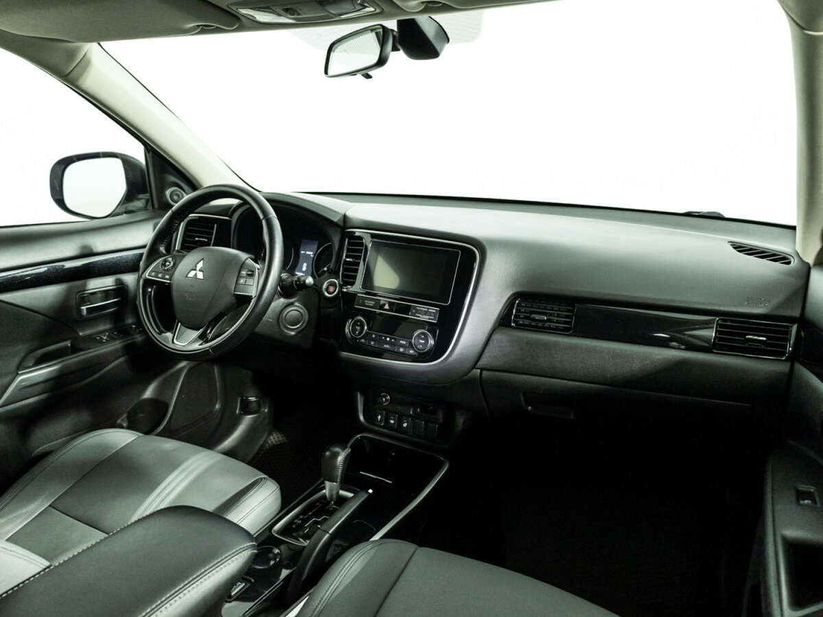 Купить Mitsubishi Outlander, 2019, 136 812 км.. Фото: #6