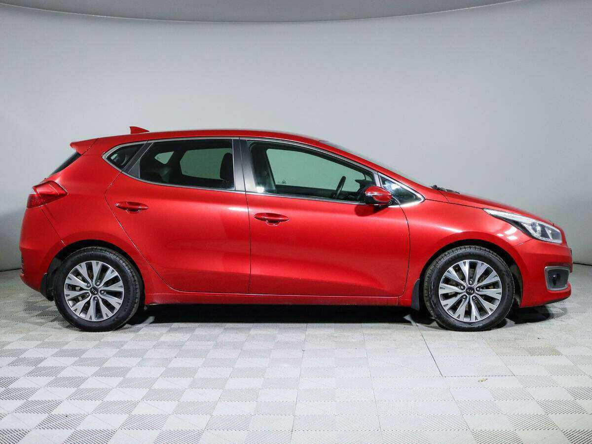 Купить Kia Ceed, 2018, 136 296 км.. Фото: #3