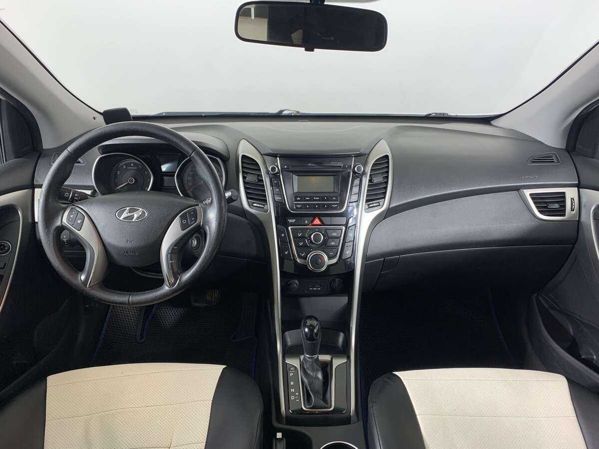 Купить Hyundai i30, 2012, 258 063 км.. Фото: #9