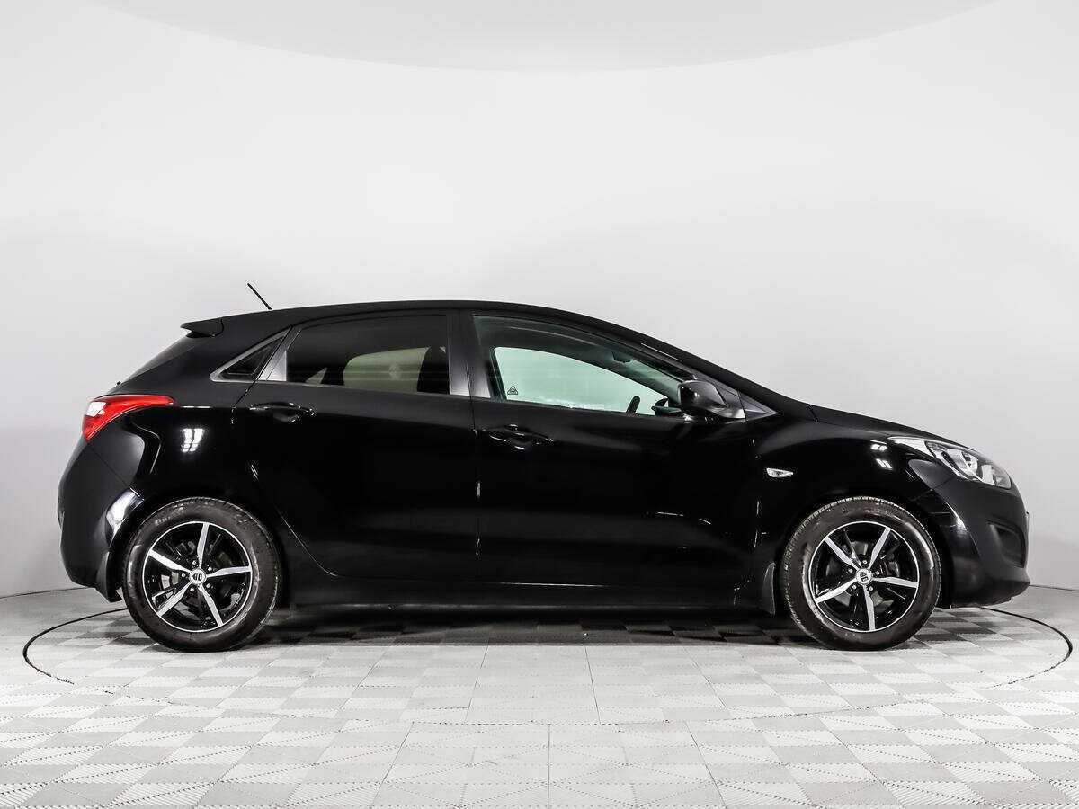 Купить Hyundai i30, 2013, 204 324 км.. Фото: #3