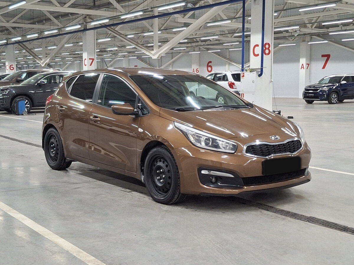 Купить Kia Ceed, 2015, 111 891 км.. Фото: #2