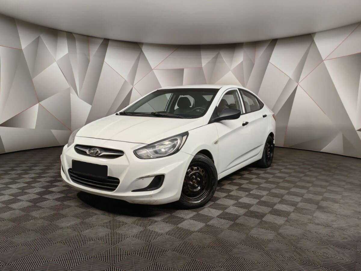 Купить Hyundai Solaris, 2013, 200 731 км.. Посмотреть фото