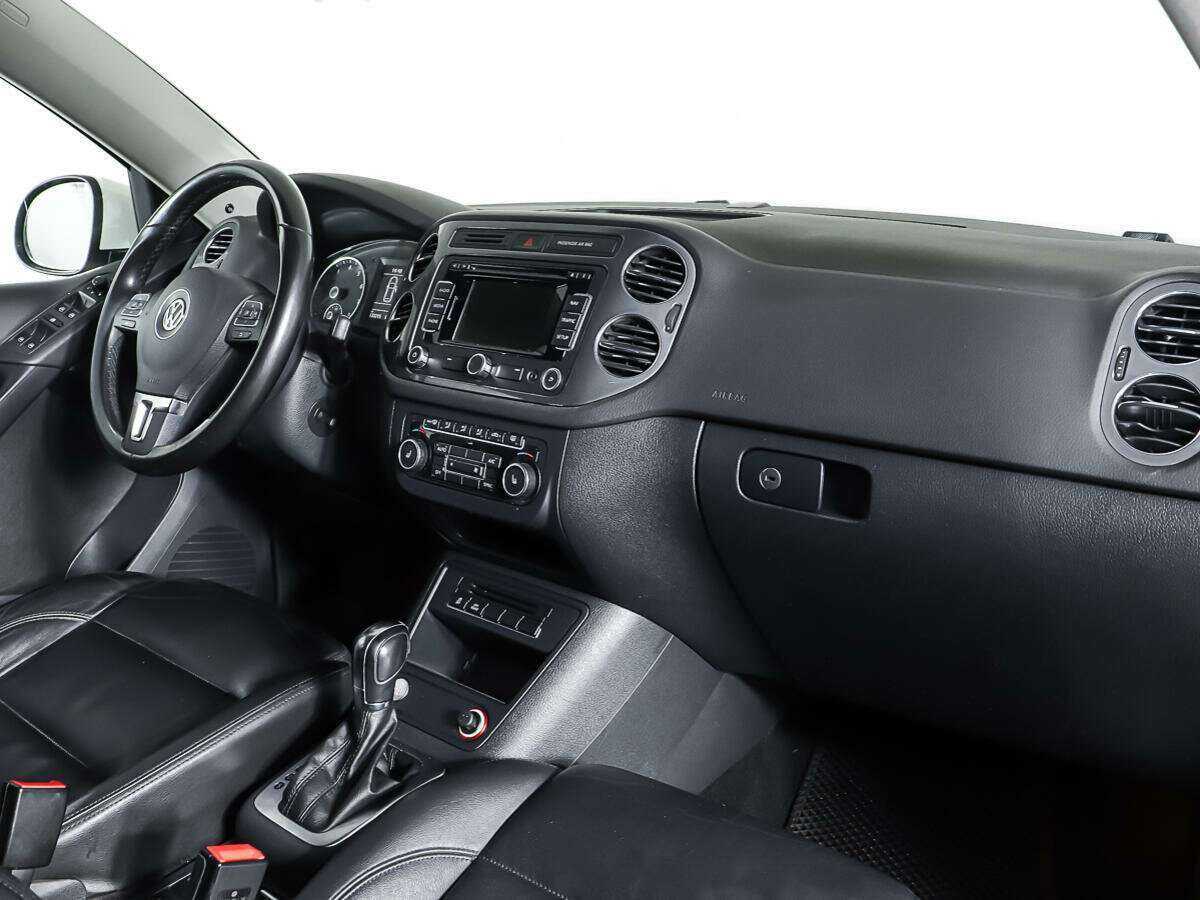 Купить Volkswagen Tiguan, 2013, 133 188 км.. Фото: #8