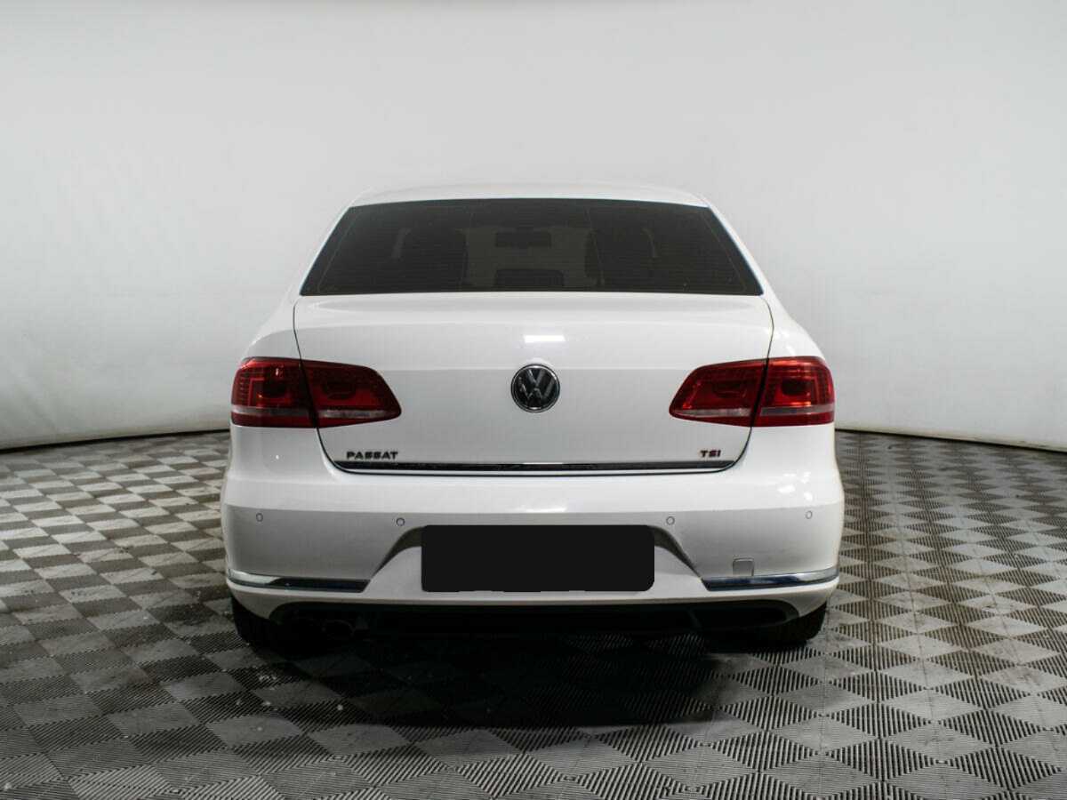 Купить Volkswagen Passat, 2014, 133 330 км.. Фото: #4