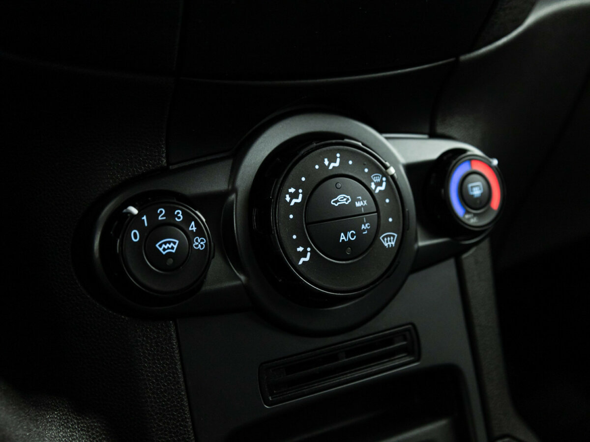 Купить Ford Fiesta, 2016, 110 541 км.. Фото: #13