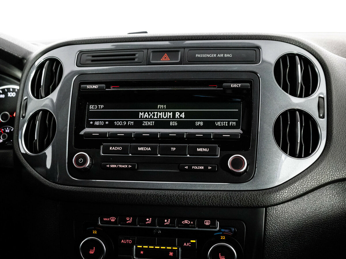 Купить Volkswagen Tiguan, 2014, 76 192 км.. Фото: #11