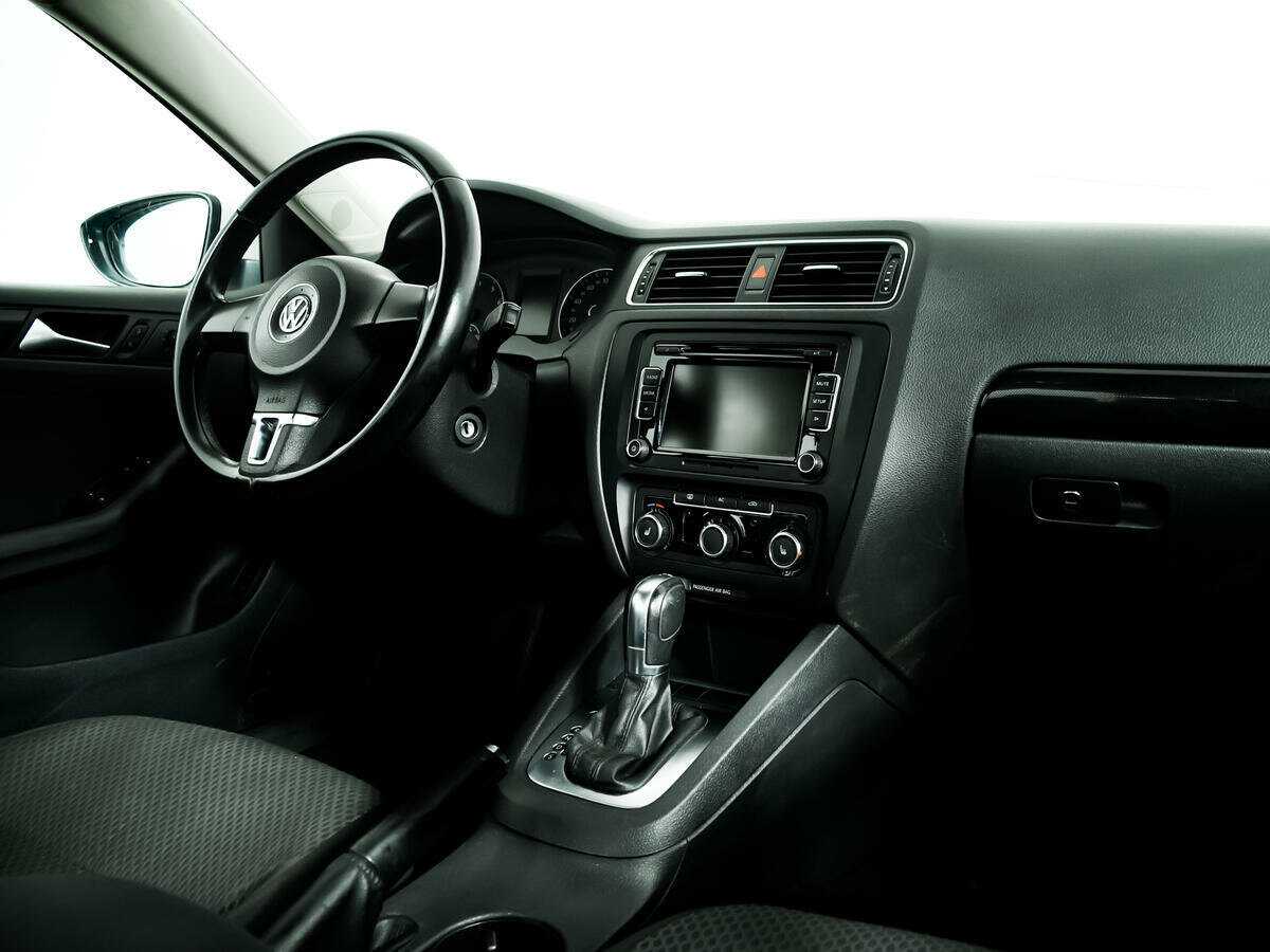Купить Volkswagen Jetta, 2012, 159 700 км.. Фото: #8