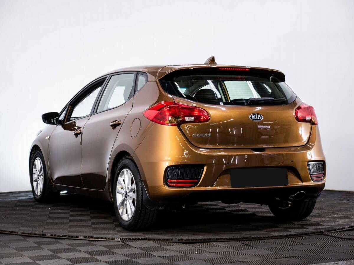 Купить Kia Ceed, 2017, 142 000 км.. Фото: #3