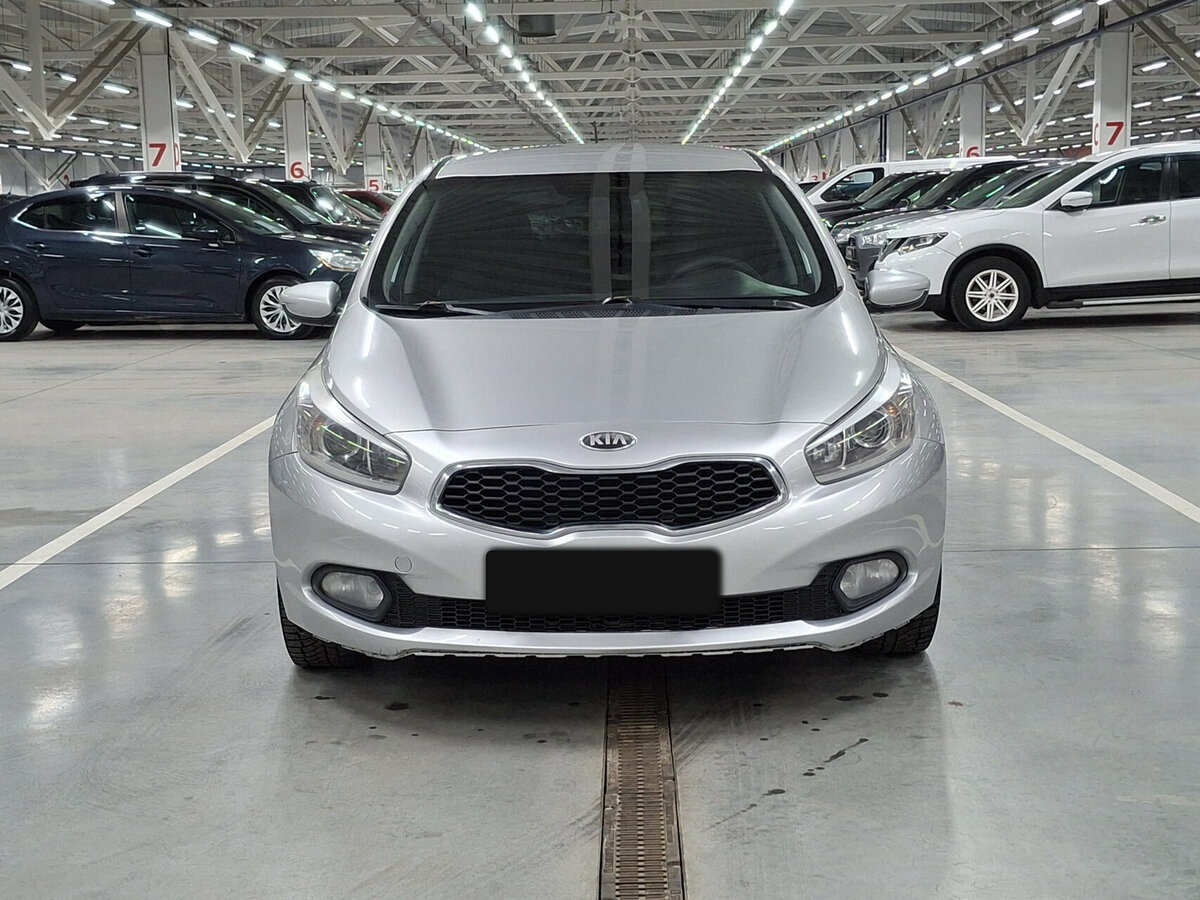 Купить Kia Ceed, 2013, 192 707 км.. Фото: #1