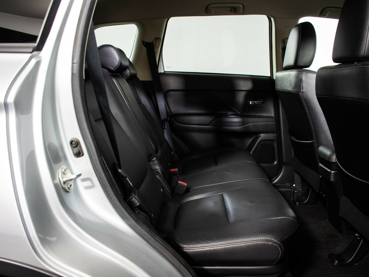 Купить Mitsubishi Outlander, 2017, 98 300 км.. Фото: #8