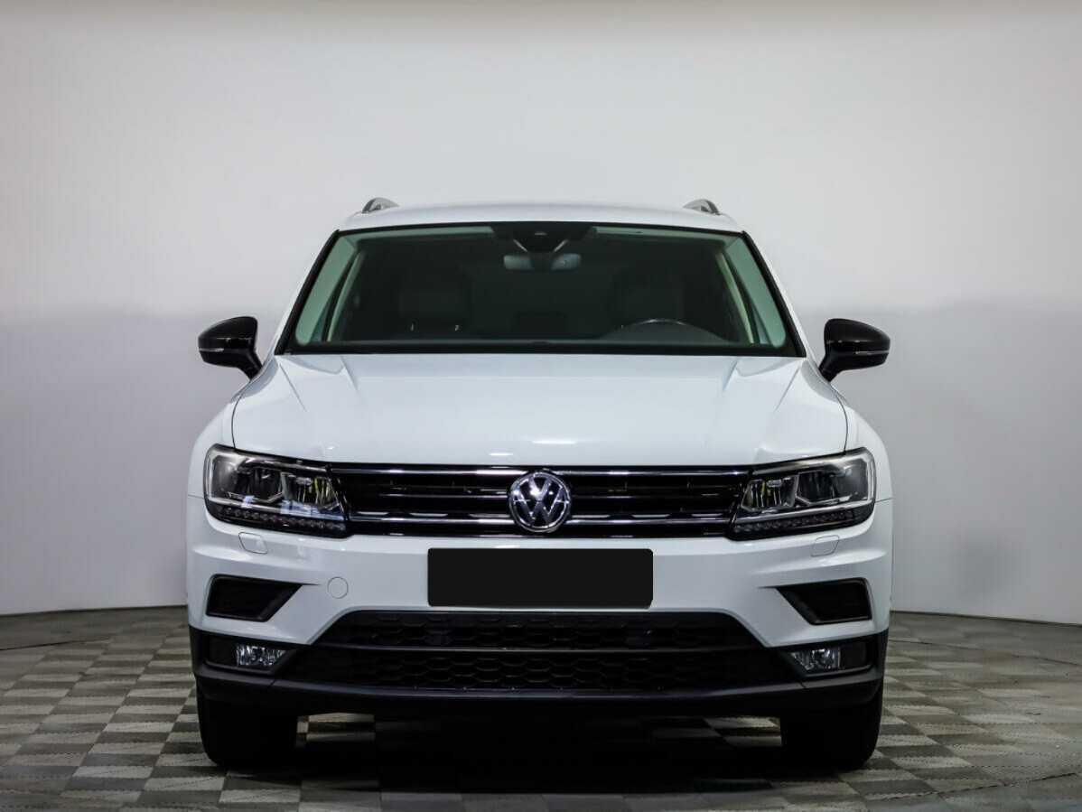 Купить Volkswagen Tiguan, 2019, 74 198 км.. Посмотреть фото