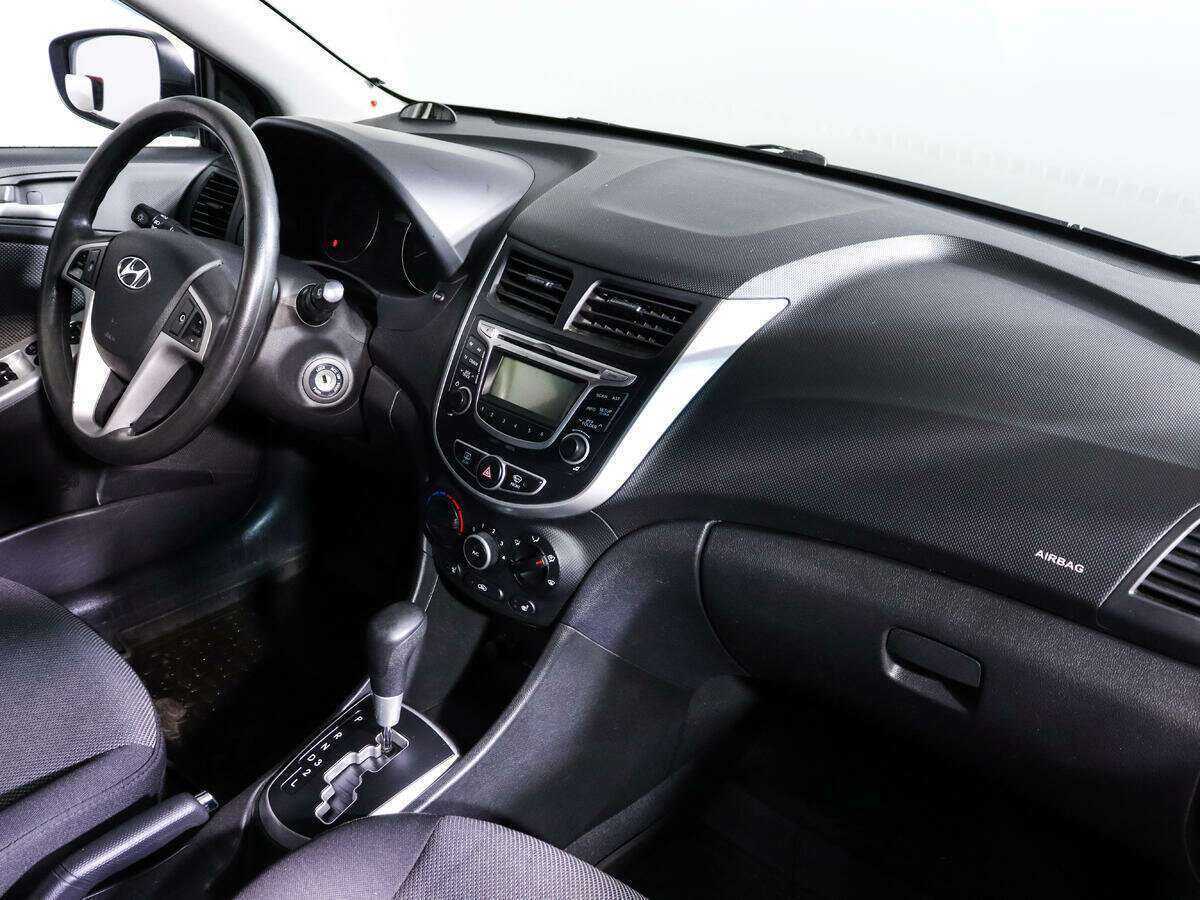 Купить Hyundai Solaris, 2013, 183 770 км.. Фото: #6